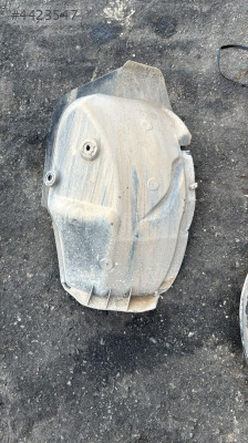 DACİA DUSTER ARKA DAVLUMBAZ OTO FEDAİ