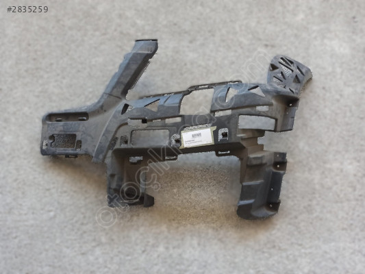 Mercedes GLX X204 Ön Tampon Braketi Sol Orjinal 2048851965