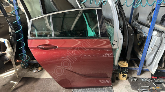 OPEL İNSİGNİA B SAĞ ARKA KAPI DOLU BURSA MG