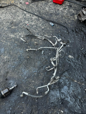 RENAULT TRAFİC KLİMA BORULARI KONUK OTO