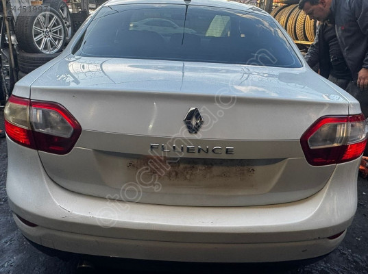 RENAULT FLUENCE BAGAJ KONUK OTO