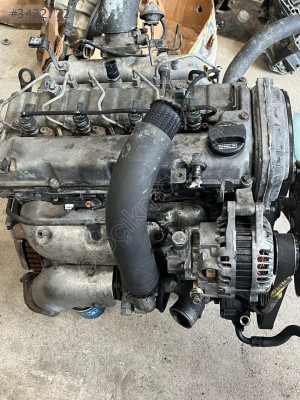 HYUNDAİ STAREX 2.5 CRDİ E4 DOLU MOTOR
