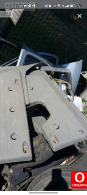 Renault Kangoo bagaj içi döşemesi yan