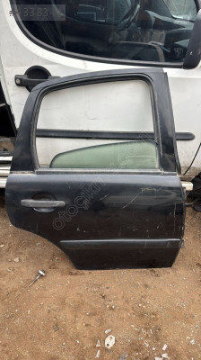 Citröen C3 sağ arka kapı orj çıkma
