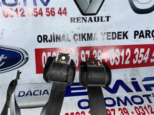 Renault R21 emniyet kemeri