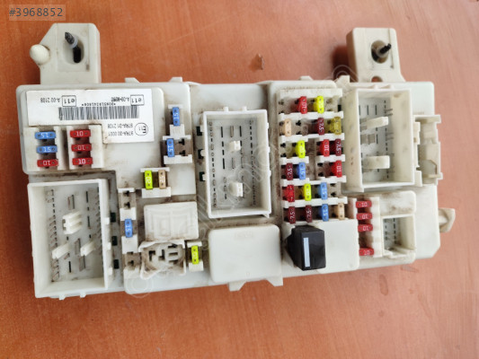 FORD FOCUS 2.5 KONTROL KONFOR BEYNİ