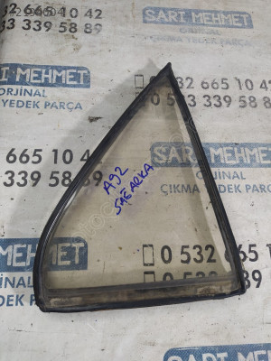 ÇIKMA TOYOTA COROLLA AE92 SAĞ ARKA KELEBEK CAMI
