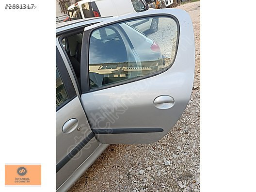 PEUGEOUT 206 SAĞ ARKA KAPI