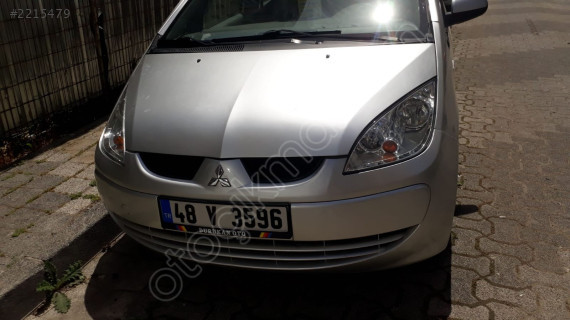 2008 mitsubishi colt m.kaputu yeni