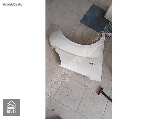 Fiat Fiorino Sağ Çamurluk Çıkma