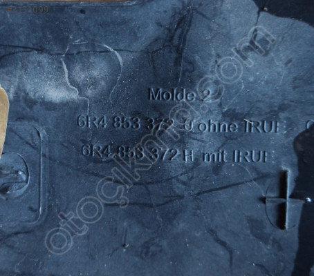 VOLKSWAGEN POLO SAĞ MARŞPİYEL KAPLAMA 6R4853372