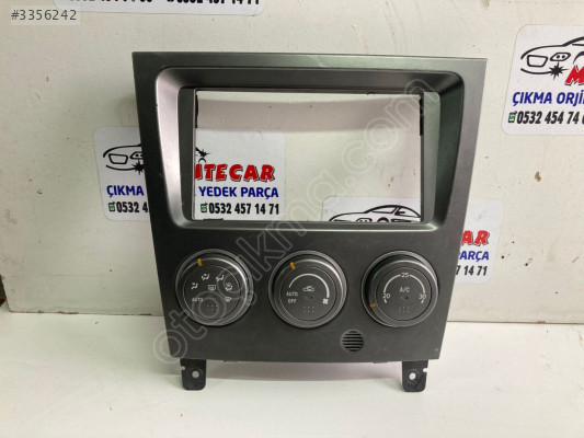 SUBARU İMPREZA KLİMA KONTROL PANELİ MONTECAR 2