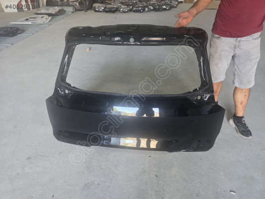KİA EV9 SİYAH BAGAJ KAPAĞI ORJINAL BOYASIZ