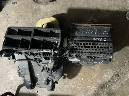 CHEVROLET  CRUZE 1,6  KALORİFER KUTUSU
