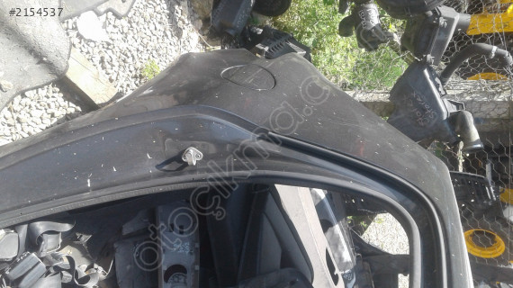 Peugeot 307 sag arka camurluk