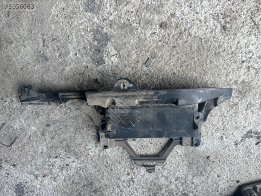 Corsa D 1.3 Motor Beyni Koruma Kapağı