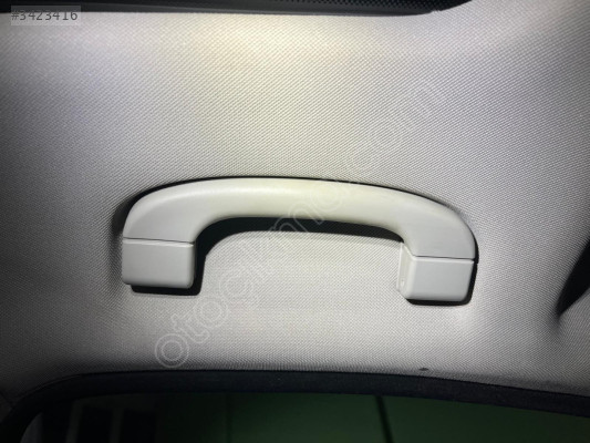BMW E60 SOL ÖN TAVAN EL TUTAMAĞI