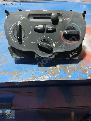OTO CEM'DEN ÇIKMA PEUGEOT 206 KLİMA PANELİ