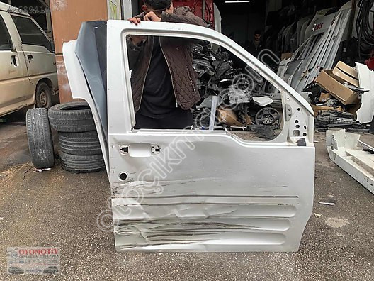 FORD CONNECT GRİ SAĞ ÖN KAPI ORJINAL