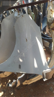 Nissan Micra 2012 sol ön çamurluk