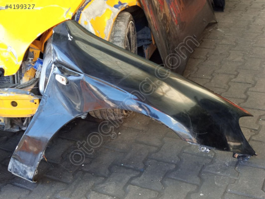 KİA CERATO SAĞ ÖN ÇAMURUK