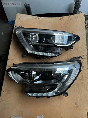 MEGANE 4 SAĞ SOL ÖN FAR ORJİNAAAL ÇIKMA PARÇAA