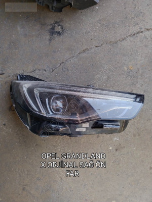 OPEL GRANDLAND X ORJİNAL SAĞ VE SOL FAR TAKIMI AZ HASARLI