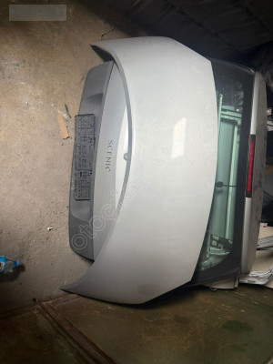 RENAULT SCANIC 2 KAPUT MERT OTO