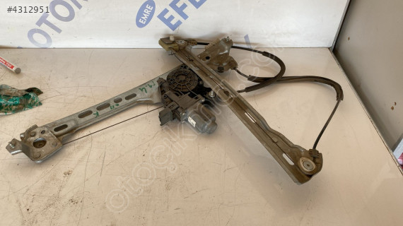 renault megane 4 sağ ön kapı cam motoru (son fiyat)