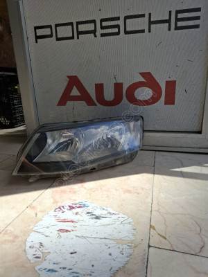 SKODA OCTAVİA SOL ÖN FAR