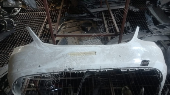 Mercedes 205 arka tampon çıkma
