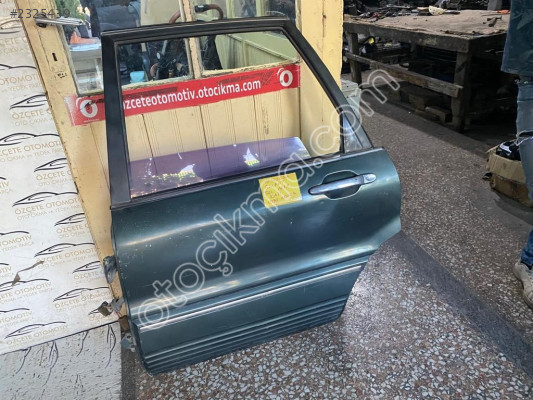 MİTSUBİSHİ GALANT SOL ARKA KAPI DOLU 1990 MODEL ORJİNAL ÇIKM