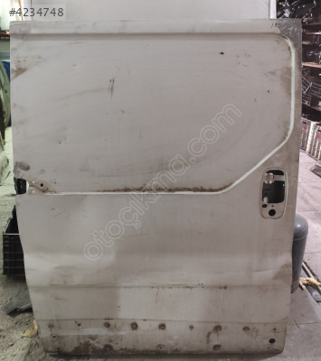 RENAULT TRAFİC 2 SAĞ SÜRGÜLÜ KAPI ORİJİNAL ÇIKMA PARÇA