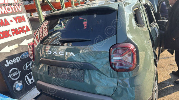 Dacia duster bagaj kapagı