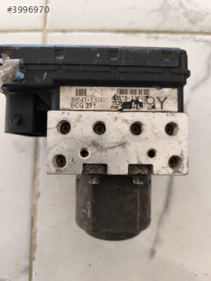 44510 13070 89541 13040 Toyota Corolla Verso ABS Beyni