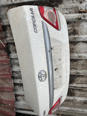Toyota Corolla Bagaj Kapağı