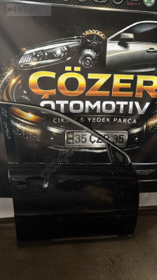 VOLVO XC90 SAĞ ÖN KAPI