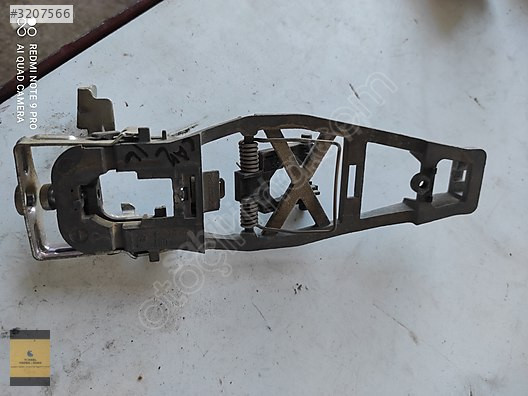 CARAVELLE KAPI KOLU ALT PLASTİK 7H0837885C