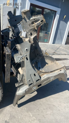 DACİA DOKKER SAĞ ÖN ÇEYREK ŞASE OTO FEDAİ
