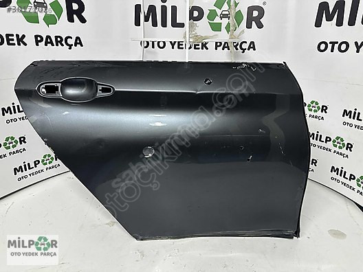 BMW 4 KASA COUPE G26 SAĞ ARKA KAPI TEMİZ