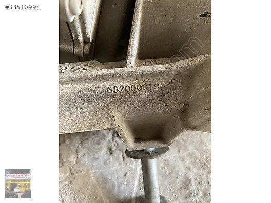 6820000190B PEUGEOT 208 DİREKSİYON KUTUSU