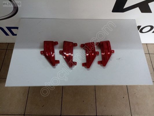 HYUNDAİ İ20 N-LİNE SAĞ SOL ARKA REFLEKTÖR ORİJİNAL ÇIKMA