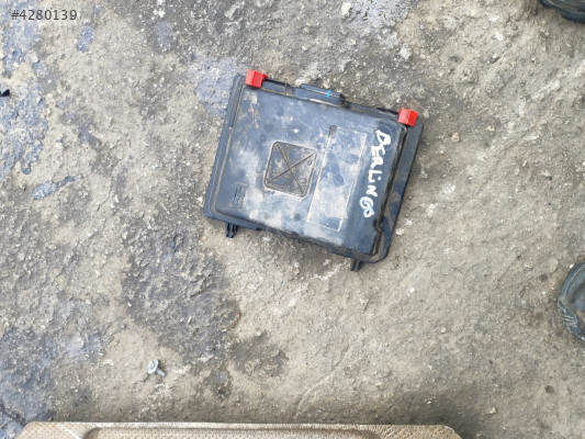 CİTROEN BERLİNGO SİGORTA KAPAĞI OTO FEDAİ