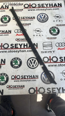 3G5839480 vw Passat b8.5 b8 sağ arka kapı iç cam sıyırıcı fitili