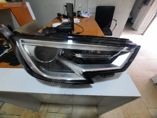 AUDİ A3 SAĞ ÖN Z FAR