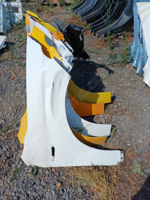 FİAT EGEA SAĞ ÇAMURLUKK ÇIKMA ORJİNAL 2016-2025