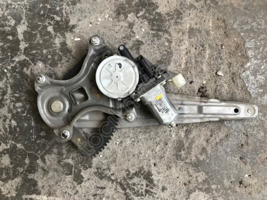 Hyundaı İ20 Arka Cam Krikosu Elektirikli