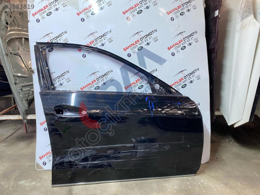 MERCEDES E SERİSİ A212 W212 SAĞ ÖN KAPI