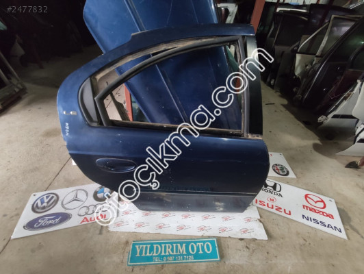 CHRYSLER NEON SAĞ ARKA KAPI