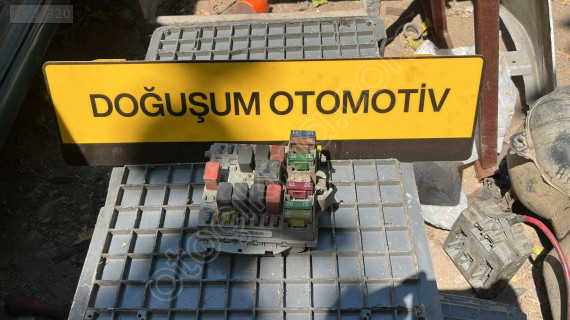 Fiat Stilo Sigorta kutusu